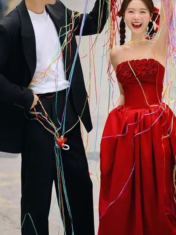 2025 Yeni Kırmızı Nedime Sokak - Photography Wedding incelemesi ve fiyatı